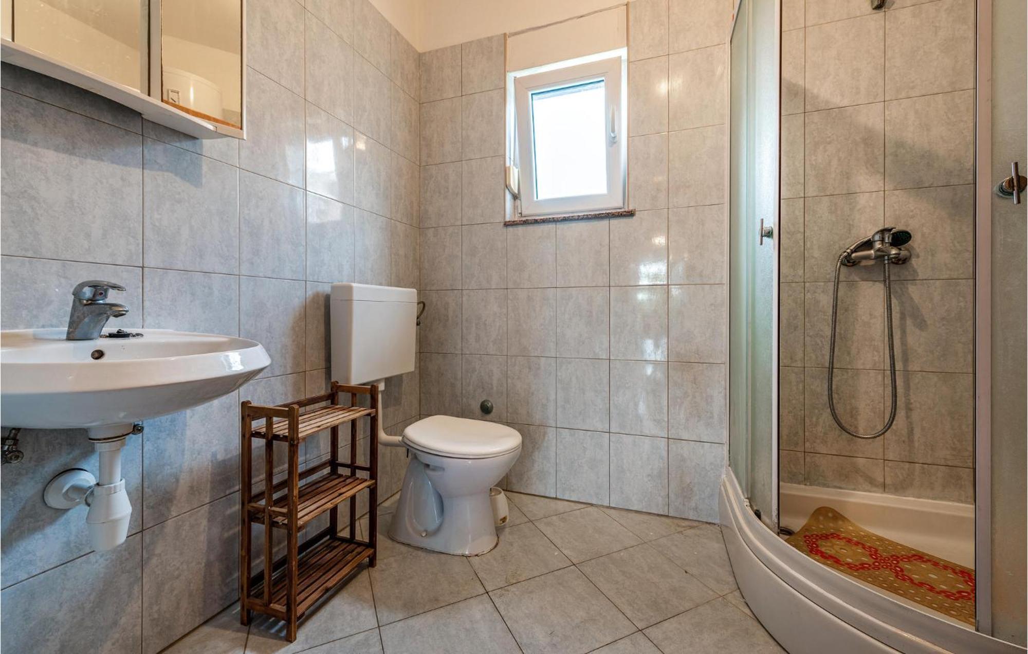 Cozy Apartment In Vir With Kitchen Экстерьер фото
